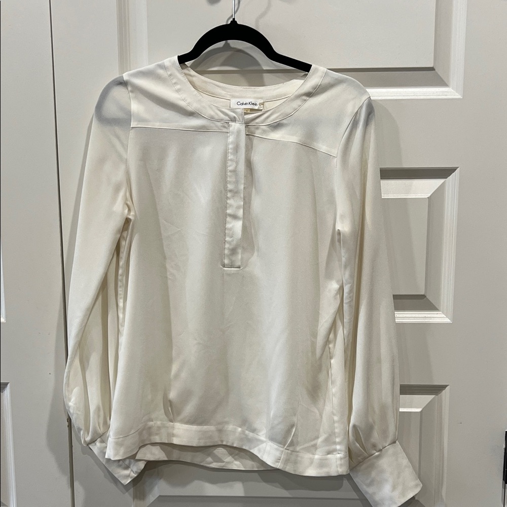 Calvin Klein Women's Ivory Blouse with Zipper Accents Sz S